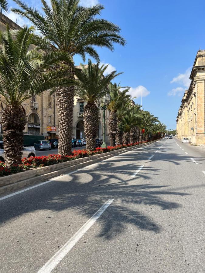 Valletta Waterfront 2 Beds Flat By Arcobnb Φλοριάνα Εξωτερικό φωτογραφία