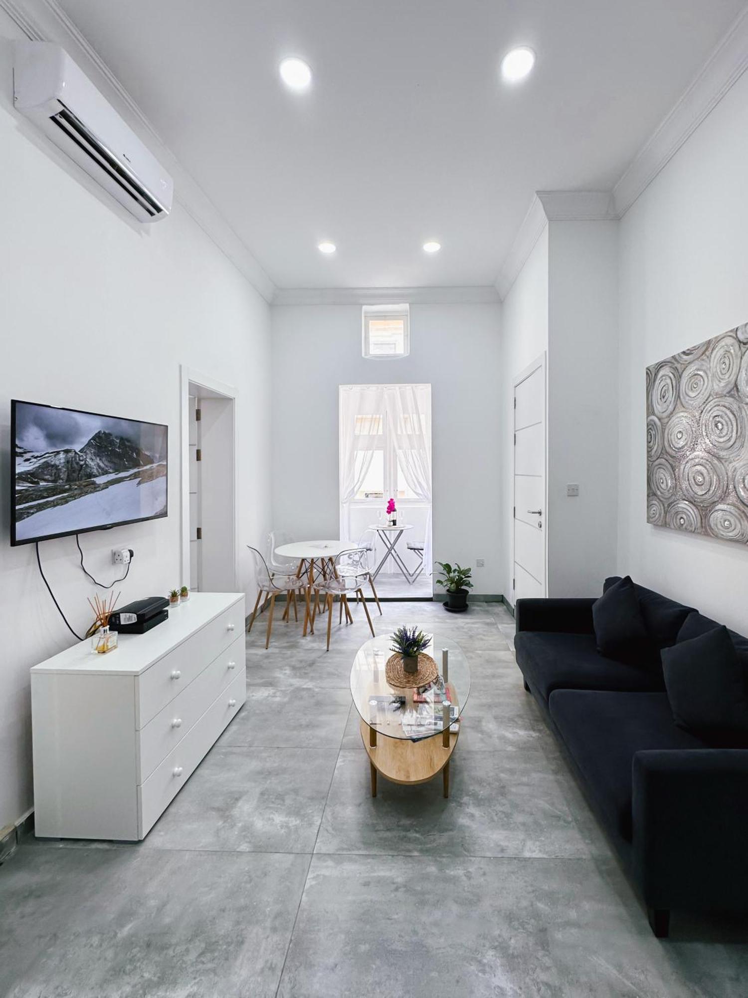 Valletta Waterfront 2 Beds Flat By Arcobnb Φλοριάνα Εξωτερικό φωτογραφία
